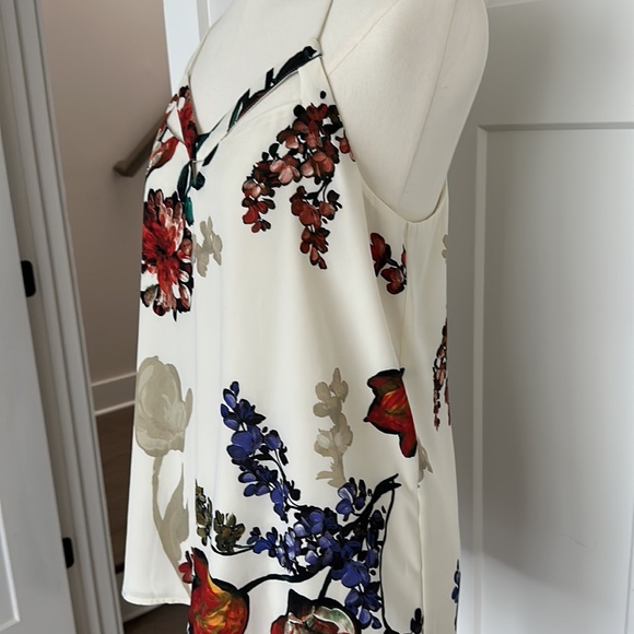 Floral Racerback Top with Cutouts - Picture 2 of 5